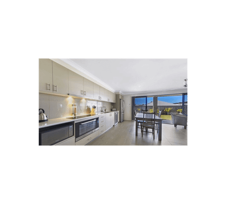 0000 Vale Avenue, Arundel, Qld 4214 - Photo 4