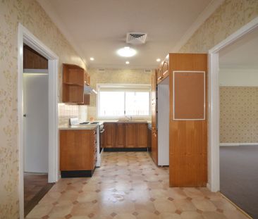 3 Bedroom House!! - Photo 6