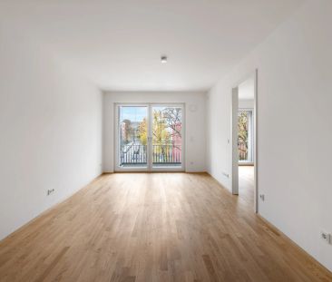 Zweitbezug: Attraktiv ausgestattete 2-Zimmer-Wohnung mit Loggia - Photo 1