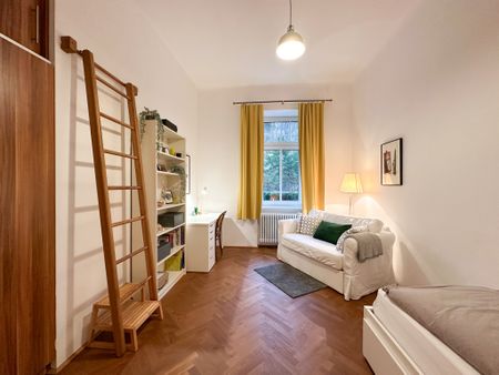 Traumhafte 4-Zimmer-Wohnung mit großer Terrasse und Pool - Photo 4