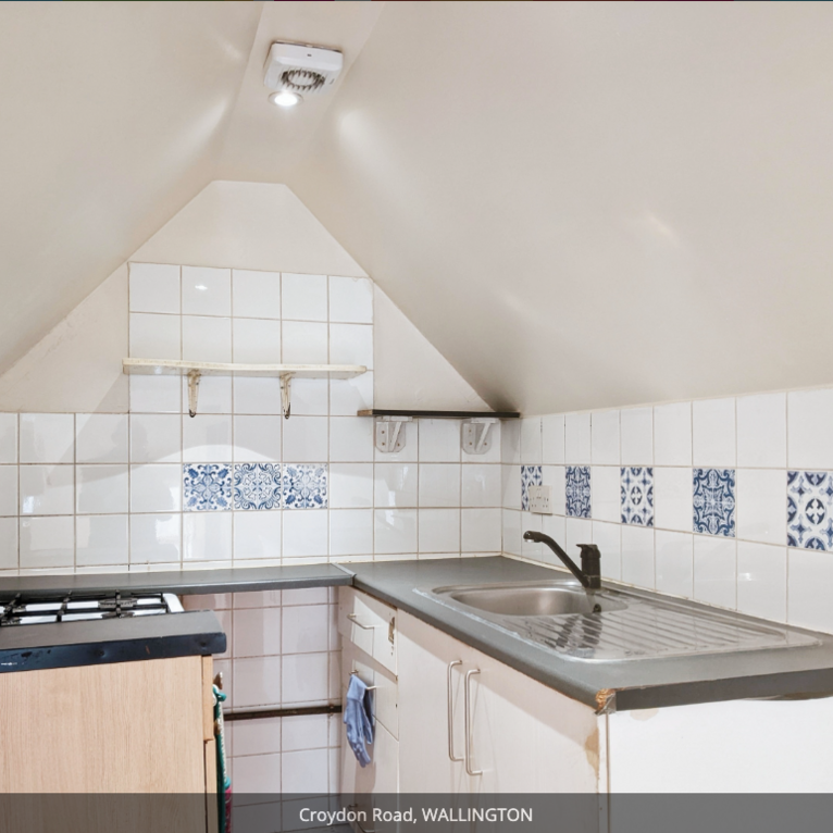 Studio to rent - Photo 1