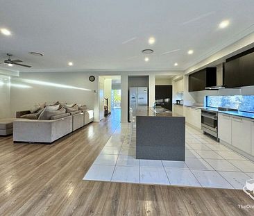 Hilltop Carindale - Photo 1