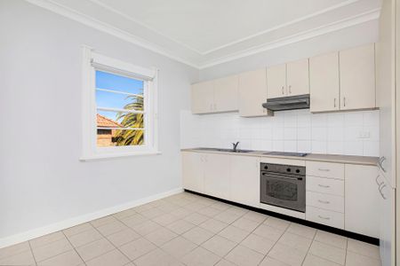 4/44 Boronia Street, - Photo 2