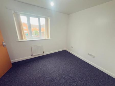 3 bedroom terraced house to rent - Photo 5