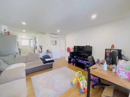 Most Affordable 2 Bedroom Unit in Central Auckland - Photo 3