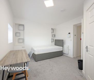 1 bedroom house of multiple occupation to rent - Photo 5