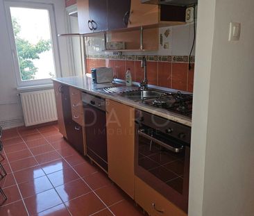 Imobiliare inchiriere apartament 3 camere - Photo 4