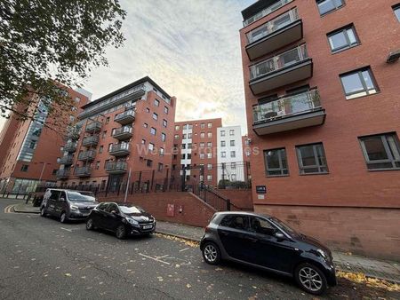 City Gate, Castlefield, M15 - Photo 3