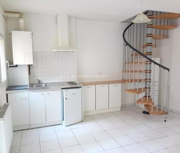 Location Duplex 2 pièces 42 m2 à Carmaux - Photo 6