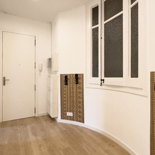 barcelona, Catalonia 08015 - Photo 1