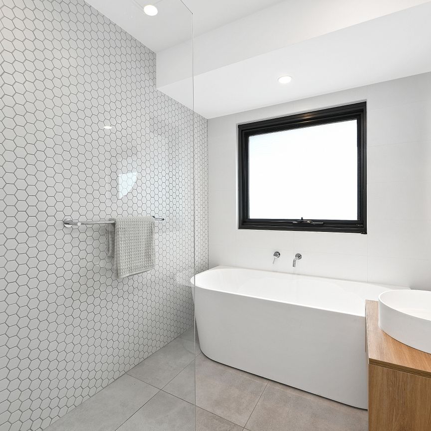 21a Holmesdale Street, Marrickville NSW 2204 - House For Rent | Domain - Photo 1