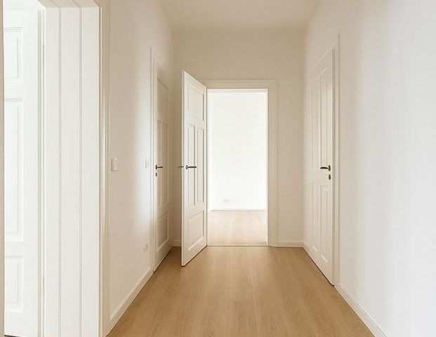 Sanierte 2- Raum Wohnung mit Balkon - Foto 1