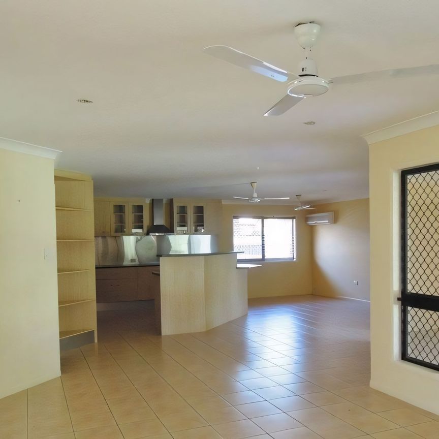 64 Honeyeater Circuit, Douglas - Photo 1