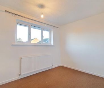 3 bedroom detached house to rent - Photo 5