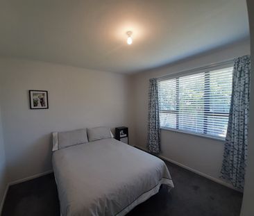 Lovely Family home - Photo 3