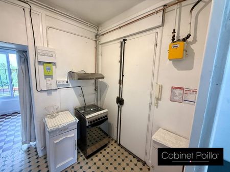 T1 Nanterre - Photo 4