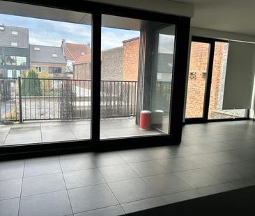 Appartement te huur - Photo 1