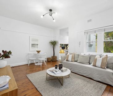 Private lifestyle apartment in central setting - Photo 6