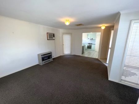 2 Bedroom Unit In The Heart Of Town - Photo 2