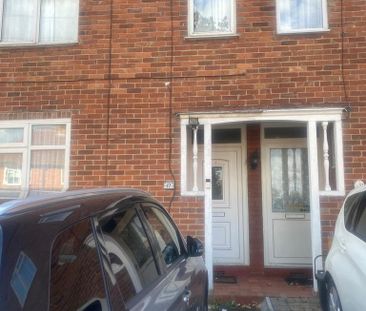 1 bedroom in a house share to rent - Photo 6