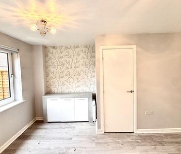 2 bedroom detached house to rent - Photo 2