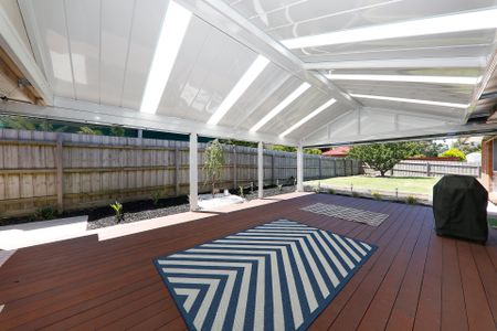 Title Superbly Located, Ideal for a growing family!! - Photo 5