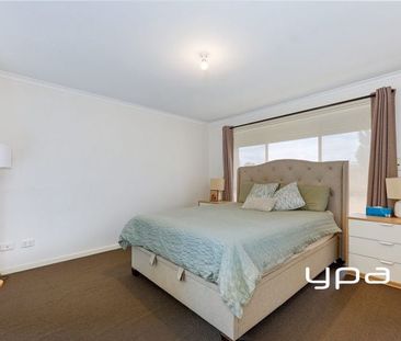 Modern 3-Bedroom Family Home in Prime Location - Photo 6