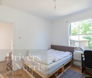 6 Bedroom House to Rent - Photo 2
