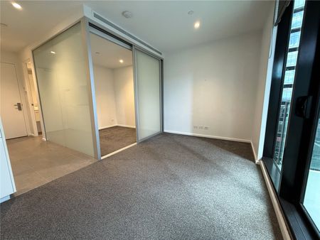 3104/618 Lonsdale Street - Photo 2
