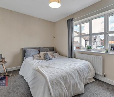 2 bedroom terraced house to rent - Photo 4