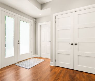 For Lease - 412 Maple Grove Drive, Oakville, Ontario - Photo 3