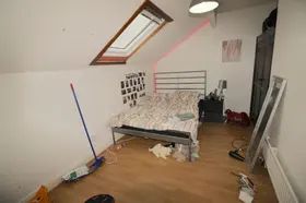 5 Bed - 135 Ash Road, Headingley, Leeds - LS6 3HD - Student - Photo 4