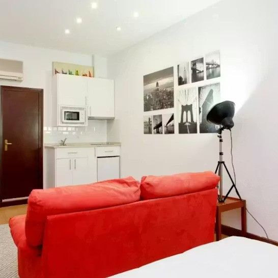 Calle de Santa Engracia, Madrid, Community of Madrid 28010 - Foto 1