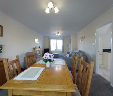 4 bedroom detached house to rent - Photo 6