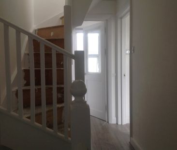 2 Bed Flat, Pretoria Road North, N18 - Photo 4