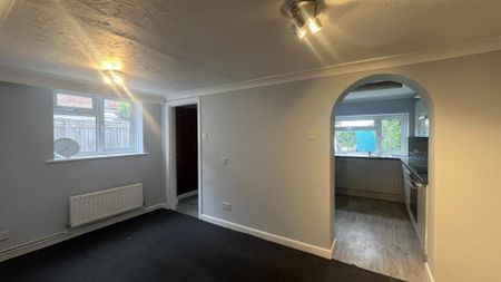 5 bedroom house share to rent - Photo 3