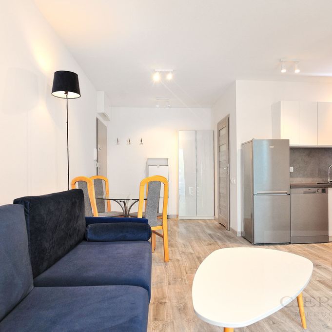 Mieszkanie z ogródkiem i miejscem postojowym - Photo 1