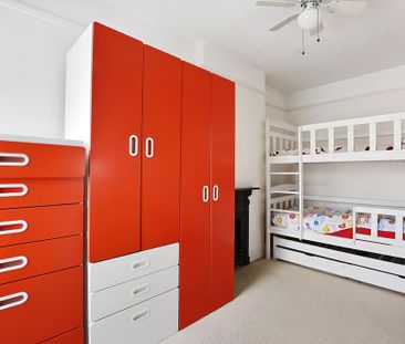 3 bedroom terraced house to rent - Photo 2