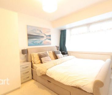 3 bedroom terraced house to rent - Photo 3