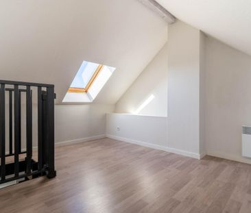 Location Appartement 2 pièces 49m² ANNECY LE VIEUX 74940 - Photo 2