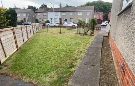 2 bedroom semi-detached house to rent - Photo 3