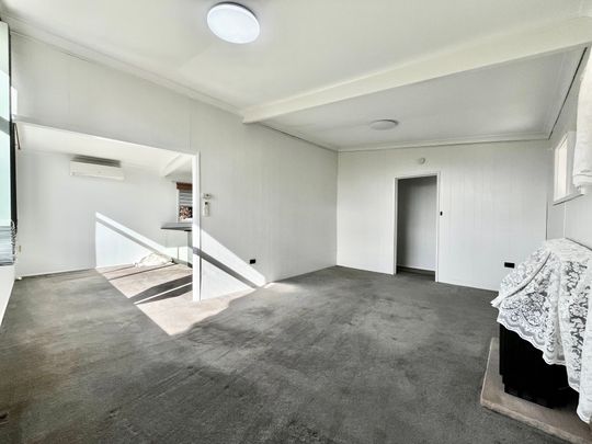 Stunning Family Home! - Photo 1