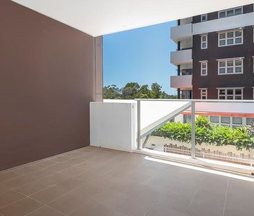 APARTMENT WITH GARDEN VIEW - Photo 6