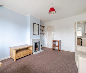 2 bedroom semi-detached house to rent - Photo 6