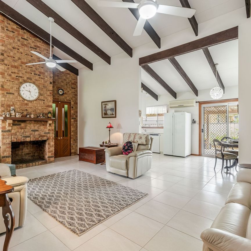 SPACIOUS AND MODERN FAMILY HOME IN AN IDEAL LOCATION - Photo 1