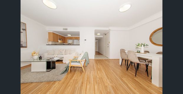 Sunny Apartment on the 1st Level - Photo 1