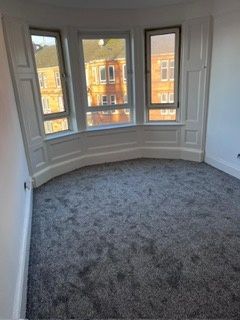 2 Bed Flat, Pollokshaws Road, G41 - Photo 2