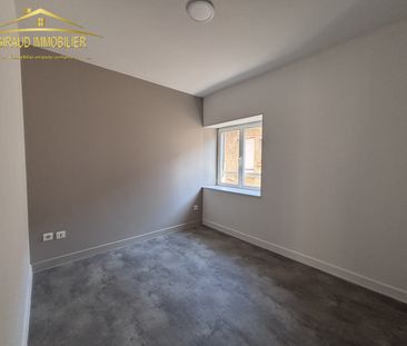 CHARLIEU CENTRE RUE CALME T2Bis - Photo 5