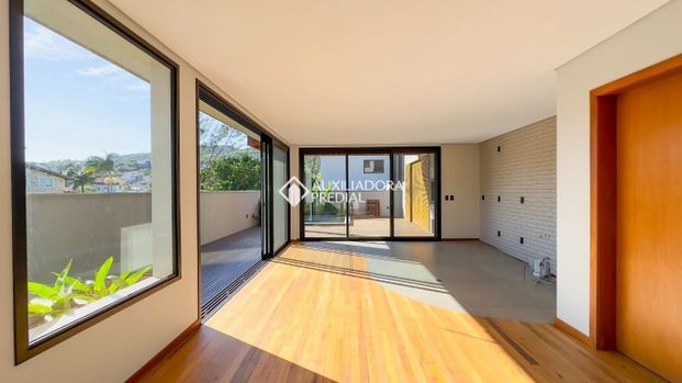 Casa Geminada com 3 quartos e 150m² para alugar em Panorâmico, Garopaba. - Photo 1