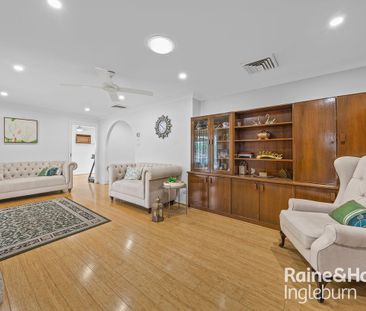 8 Bensbach Road, Glenfield, NSW 2167 - Photo 4